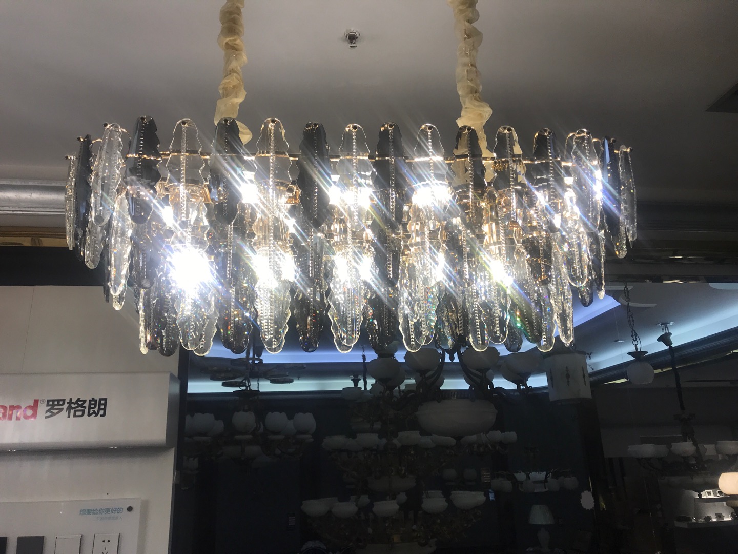 鼎居灯饰旗下现代轻奢纯水晶餐吊灯2020年新款简约