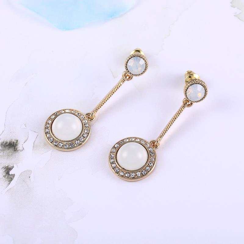 Trendy, versatile, exquisite round copper-plated real gold resin diamond earrings, cross-border e-commerce accessories Specification image
