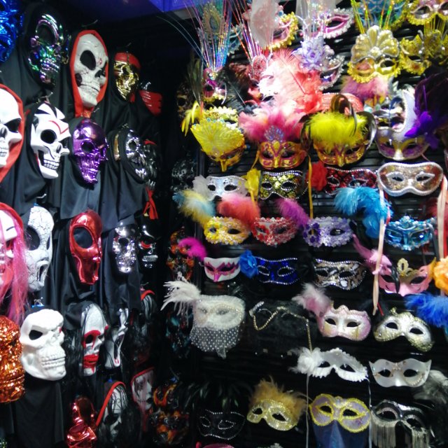 Yiwu Ziqin Handicrafts Co., LTD describe pic - 3