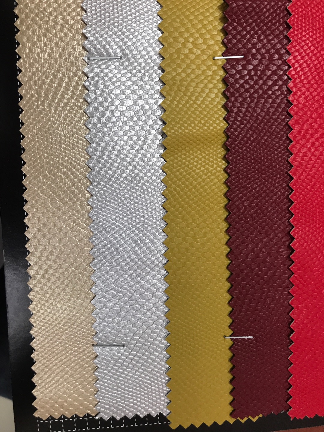 0.6哑光磨砂羽绒服皮革面料表面磨砂真材实料质量好10详情4