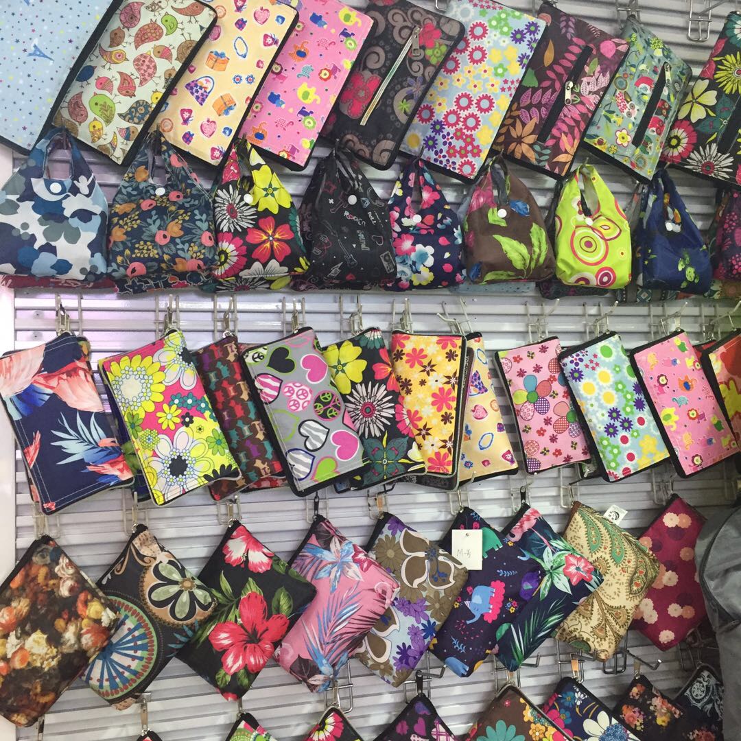 Gelong bag-making describe pic - 1