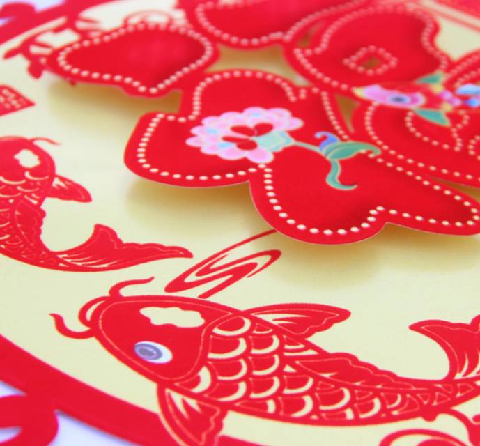纸质红底金福字镂空春节用品装饰品节庆用品细节图