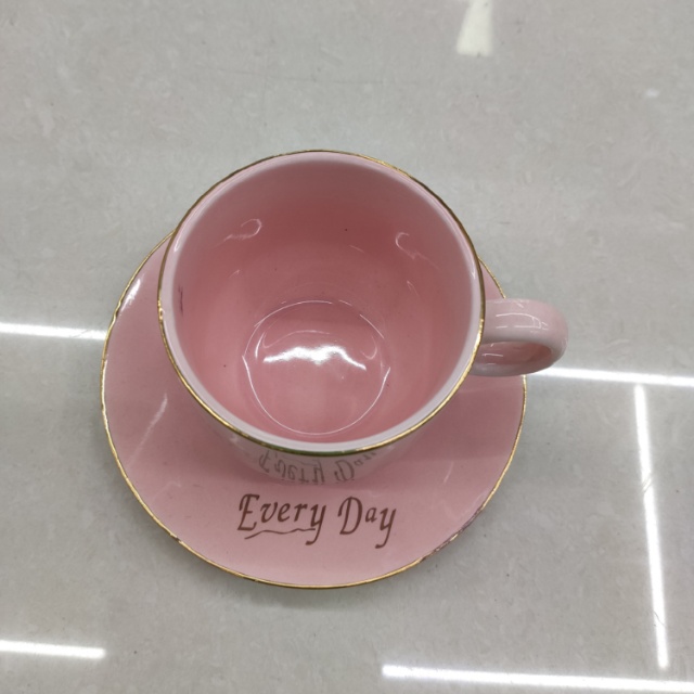 粉色金边陶瓷咖啡杯碟套装多款式可选价格面议