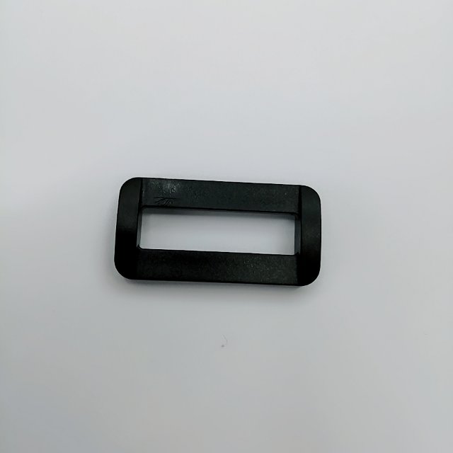 Factory direct sales of two-level adjustable Pom mouth buckle, packaging square buckle, plastic car line square buckle, voltage bonding arm bag buckle accessories