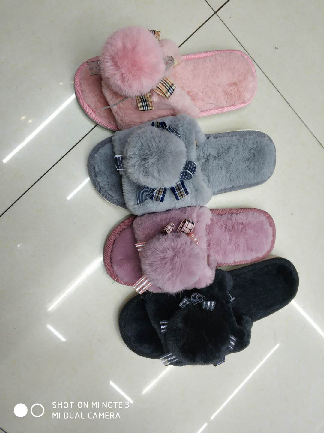 New cotton slippers for women, winter home use, indoor couple, anti-slip floor, fleece Specification image