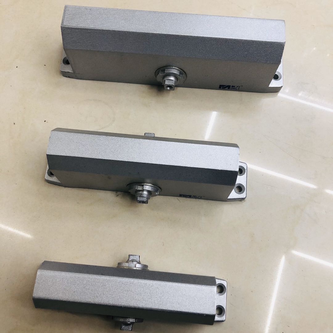 闭门器产品图