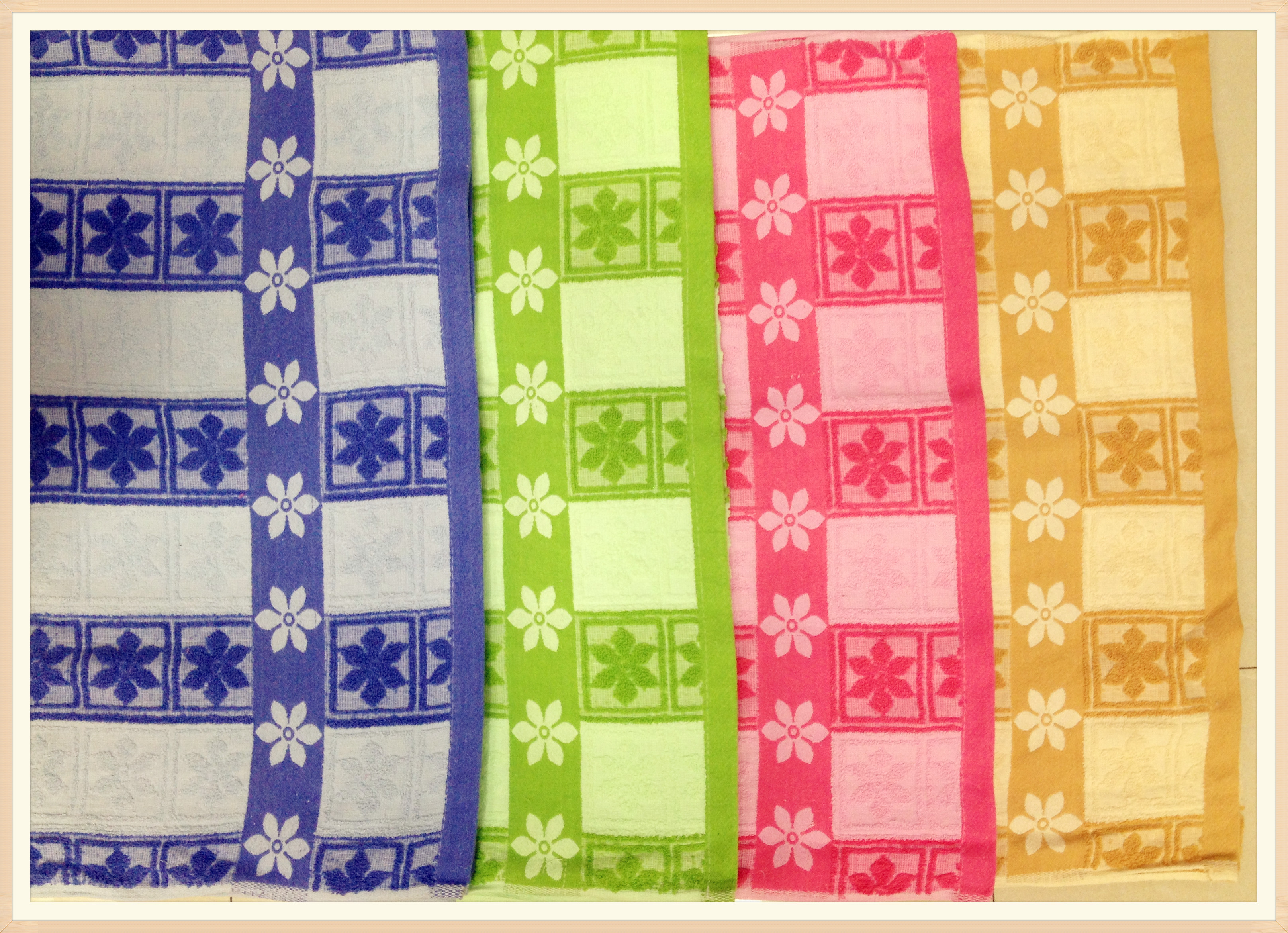 Wide jacquard bath towel, coral fleece thickened absorbent two-color double-sided fiber car wash towel Specification image