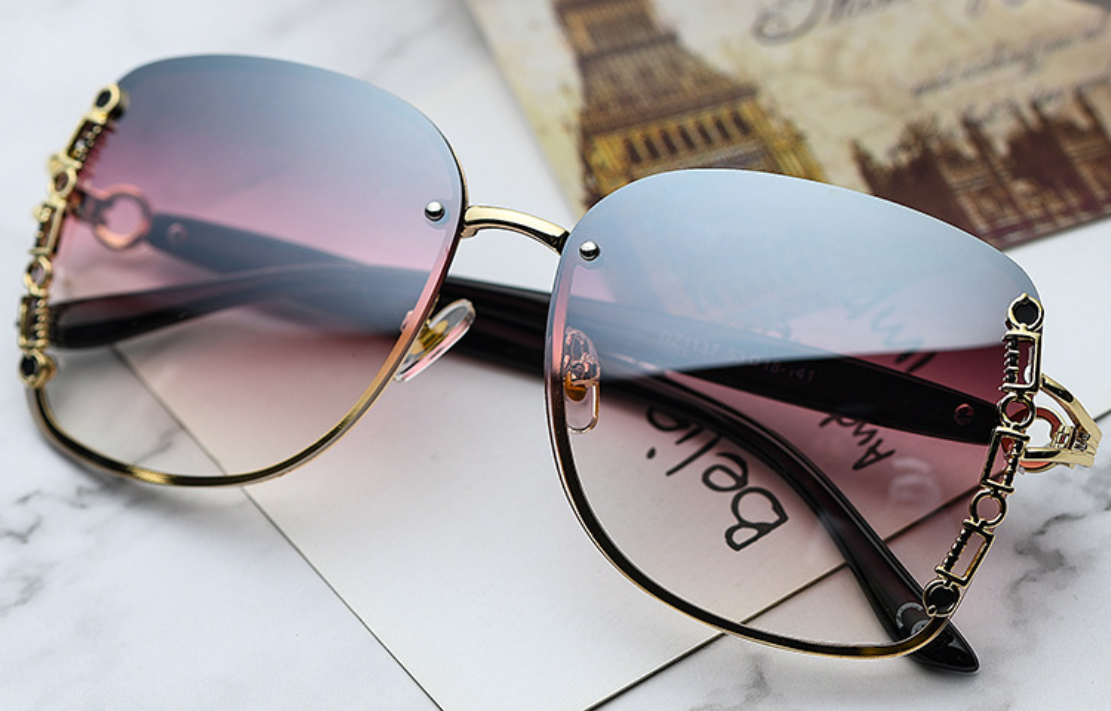 新品时尚墨镜大框方框太阳镜偏光镜韩版网红潮人高档彩色女士款8149图