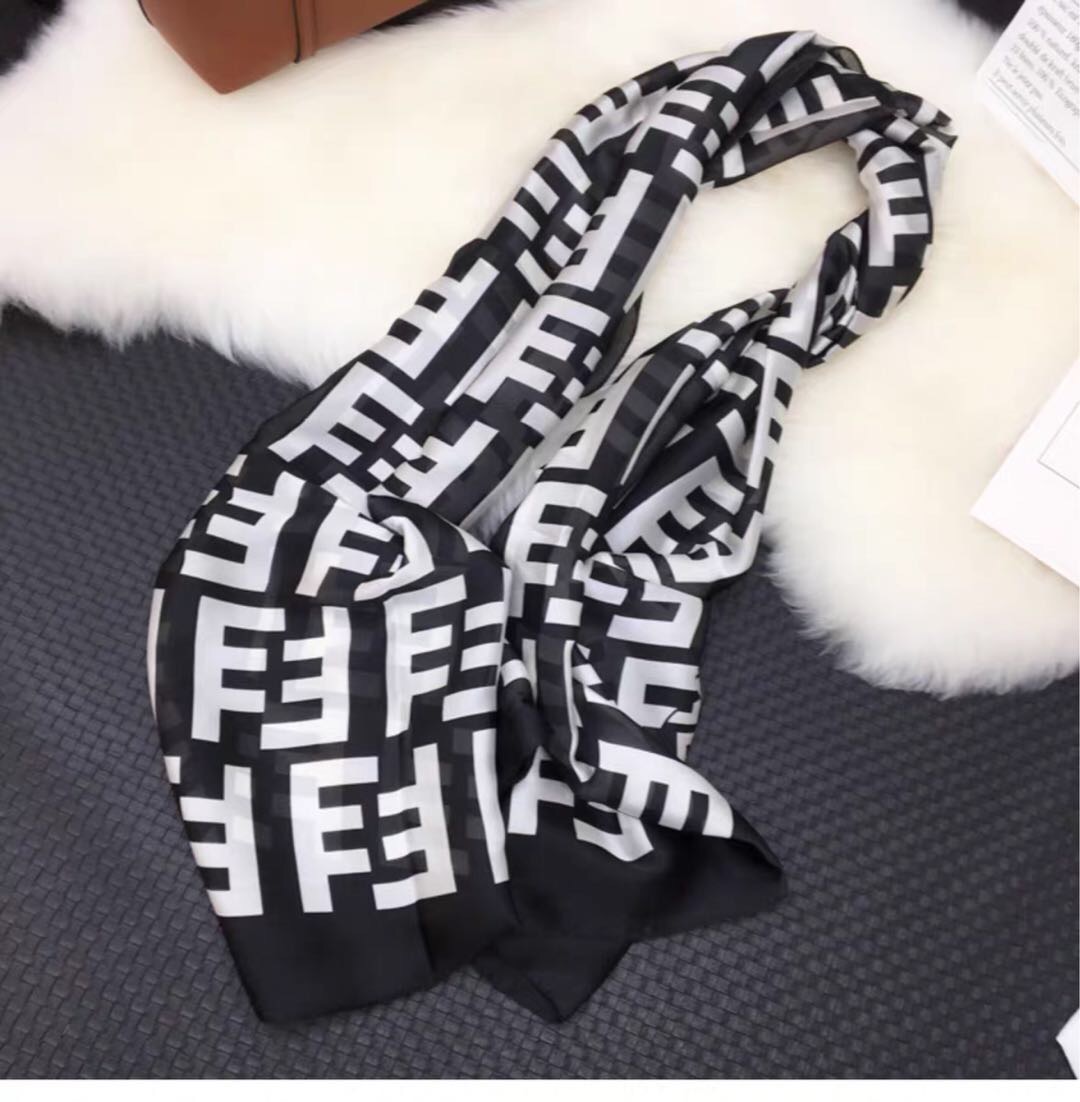 Women Spring And Autumn New Korean Version Of Fashion Everything With Silk Scarf Scarf