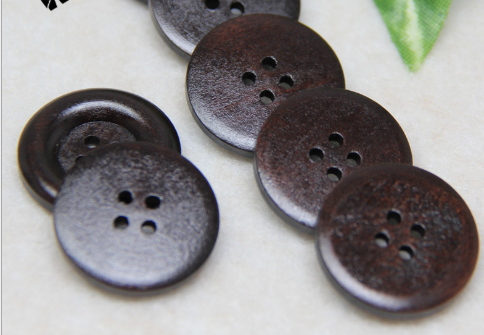 Clothing Button Big Round Edge Button Four Eyes Button Wooden Button Coat Button Specification drawing