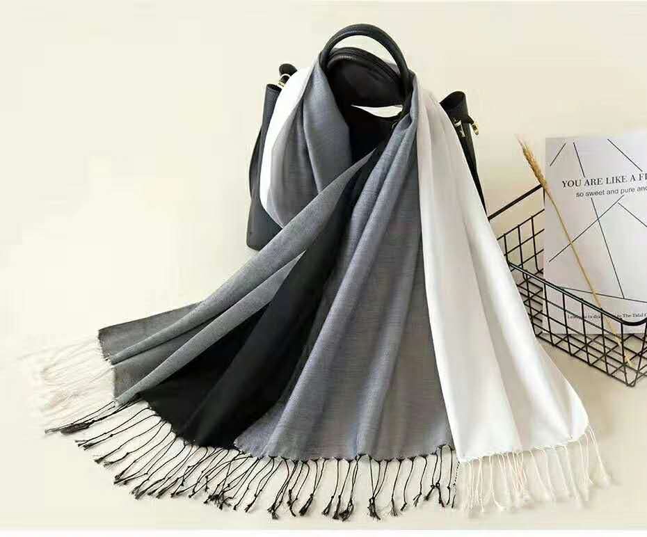 Women's Fashion Trend With Classic Tassel Two-Tone Silk Shawl Shawl details Picture