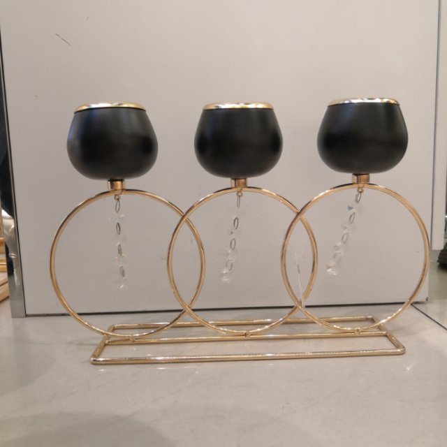 Exquisite three-seat retro circular candlestick