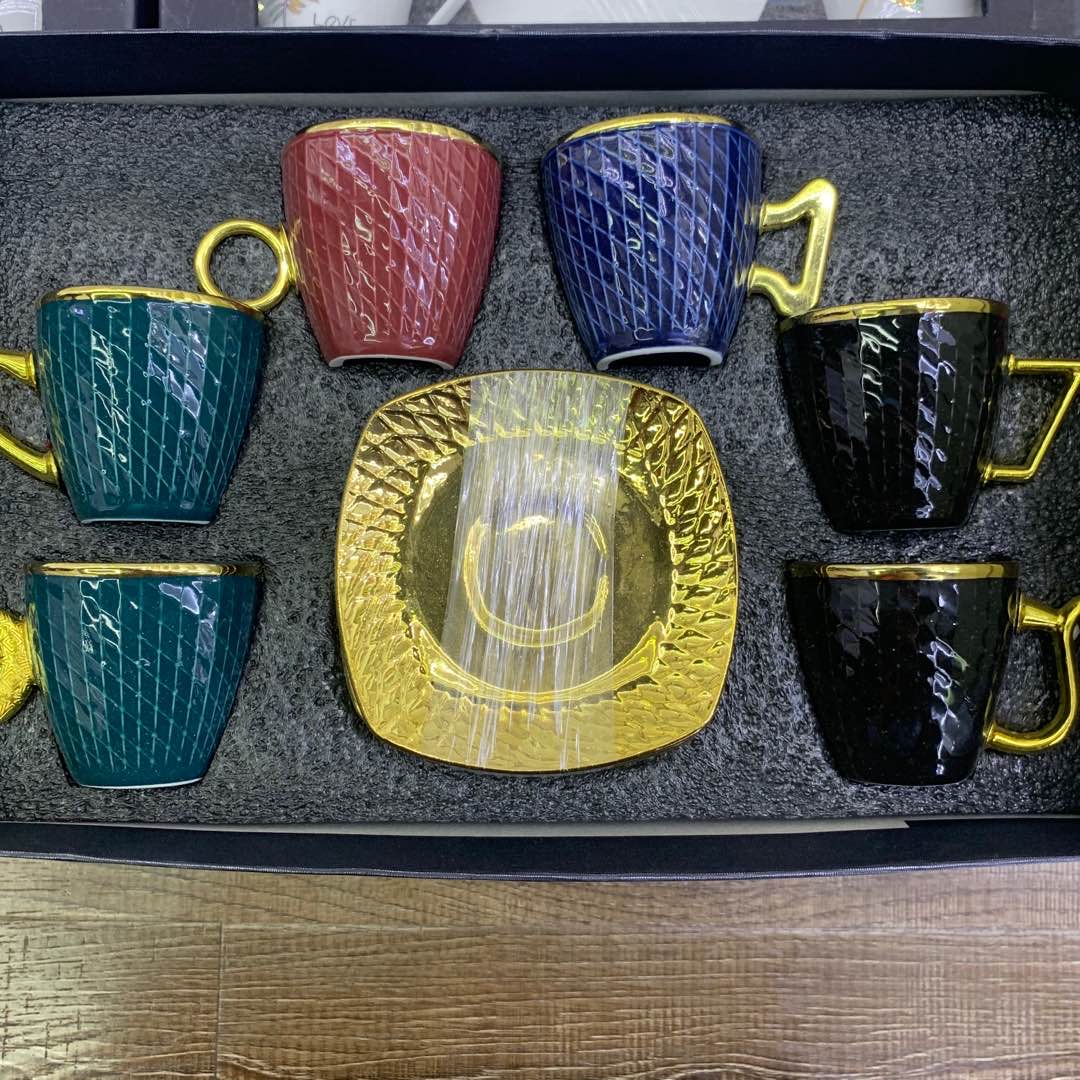 陶瓷茶杯套杯杯子茶壶茶碟茶具一套碟子印图案美观
