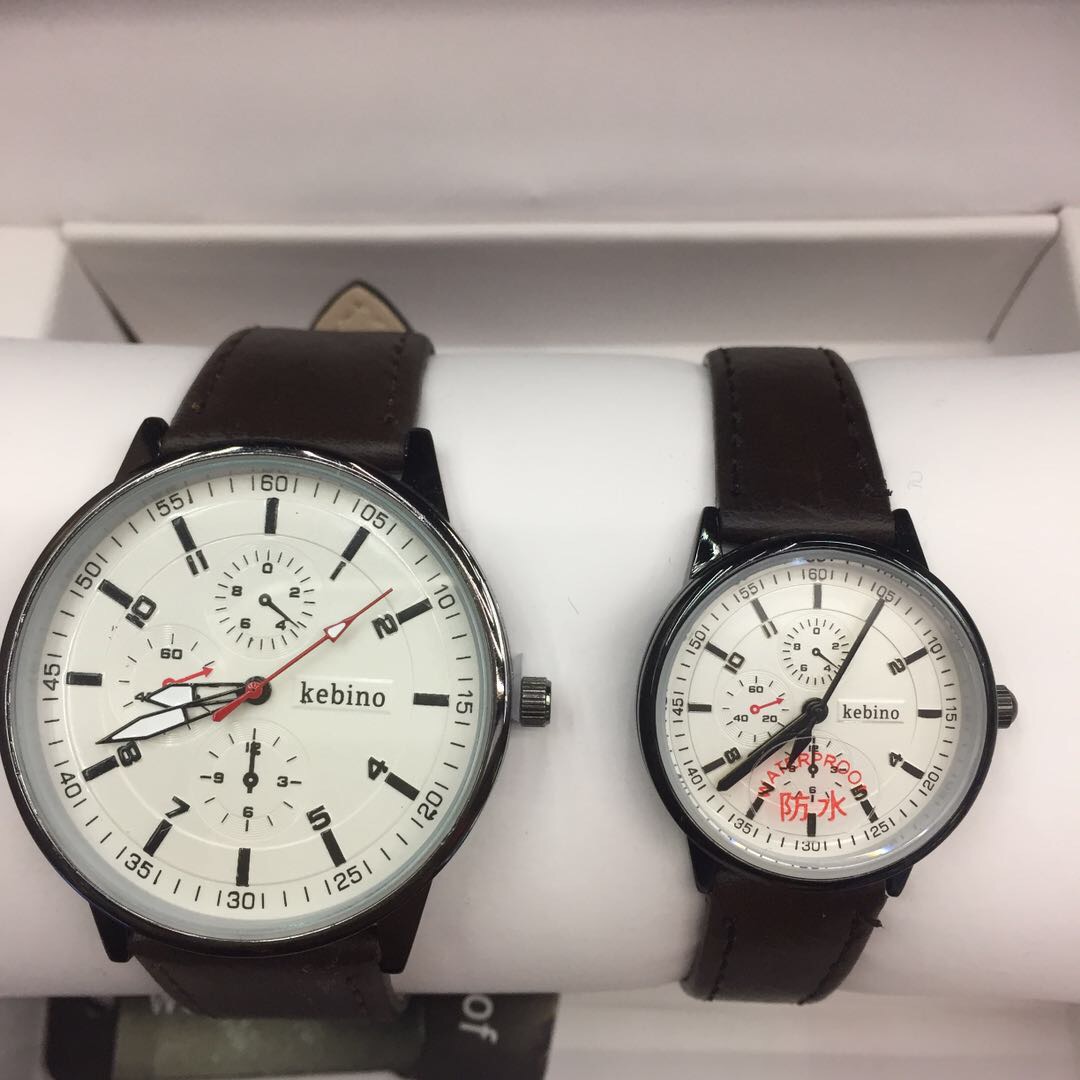 手表女士学生韩版简约休闲大气手表时尚潮流防水女表男士情侣一对