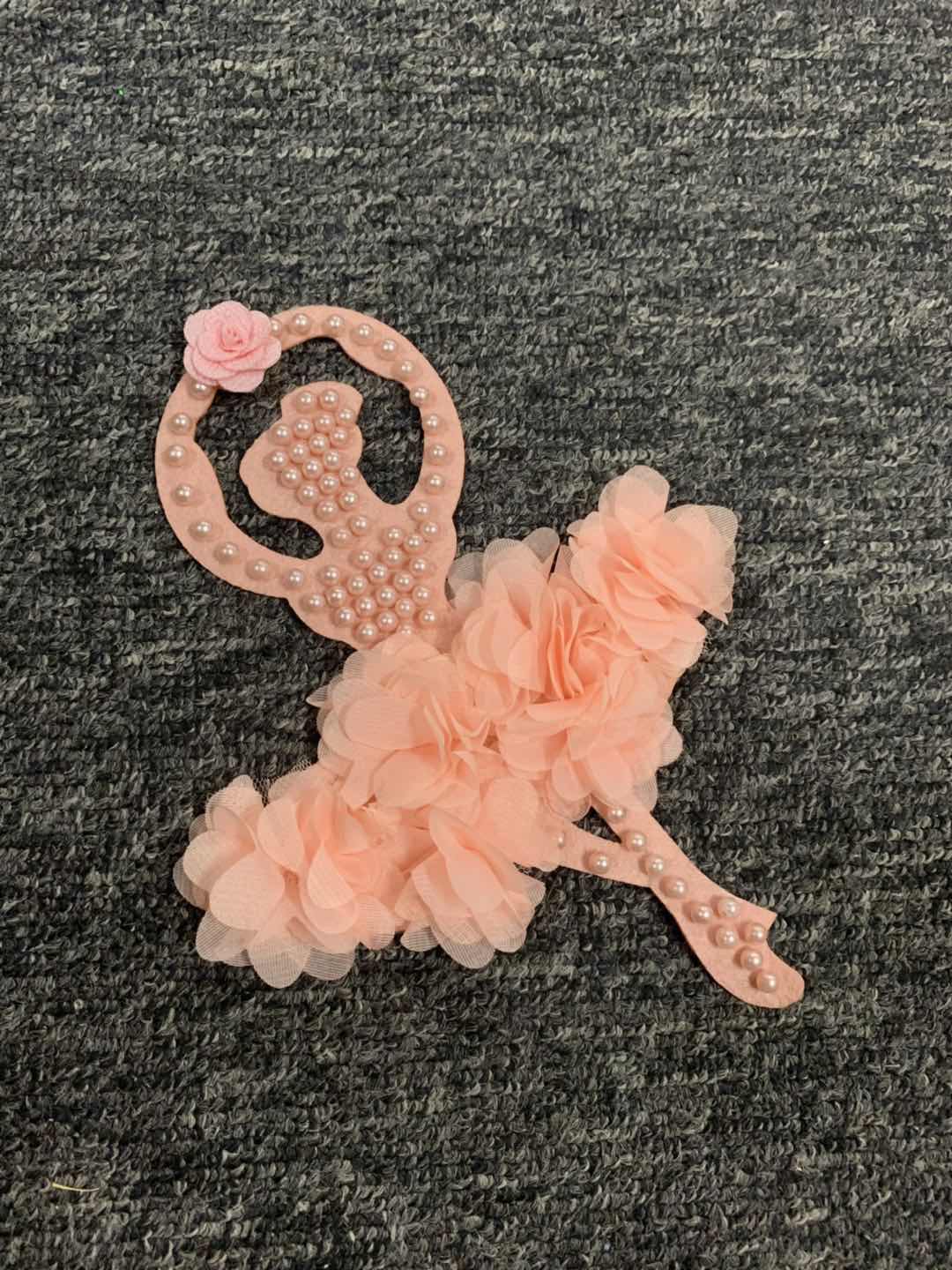 蕾丝衣服补丁贴 装饰贴花网纱DIY布贴刺绣花朵 羽绒贴布服装辅料产品图