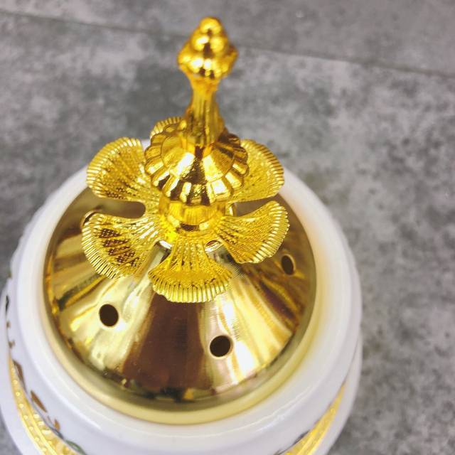 European Creative Aromatherapy Stove Ceramic With Copper Aromatherapy Stove Interior Decoration Sandalwood Stove Household Bedroom Living Room Decoration details Picture