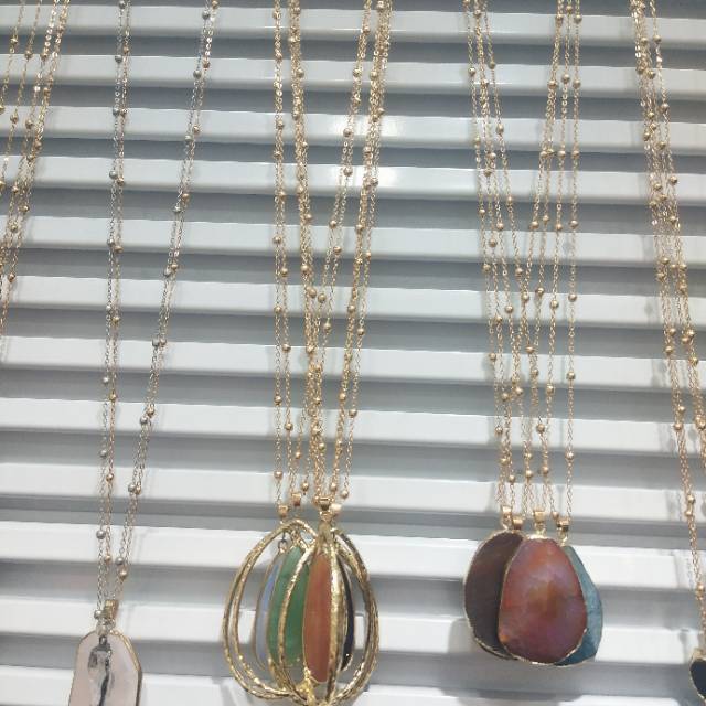 天然水晶吊坠生日礼物香薰香水瓶毛衣链