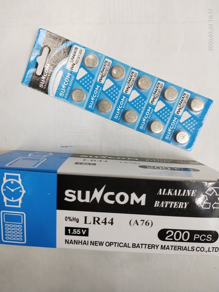 Suncom：LR44/AG13/A76 1.55v纽扣电子细节图