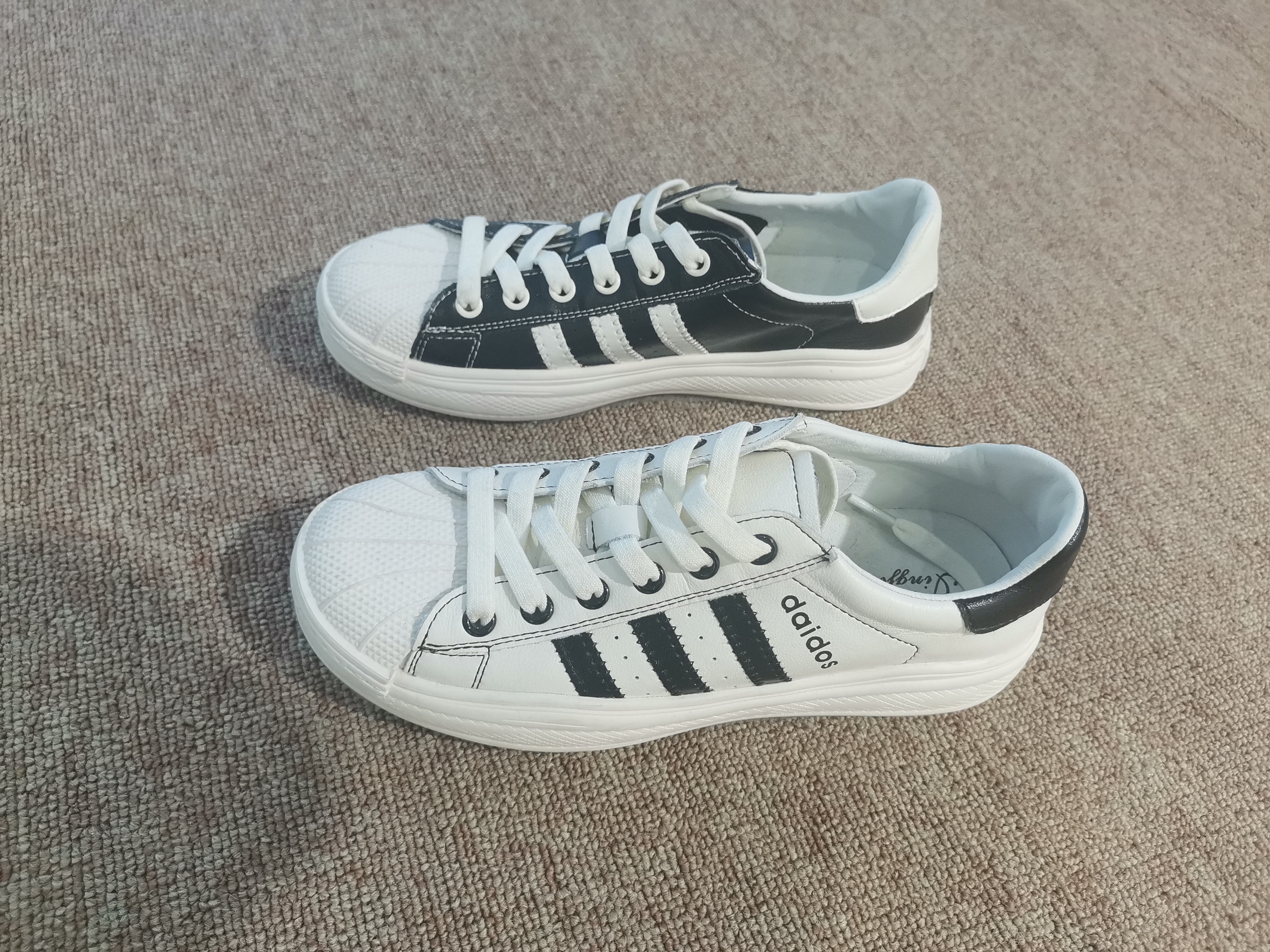 YP4428优品鞋业2020广东春季新款休闲女鞋