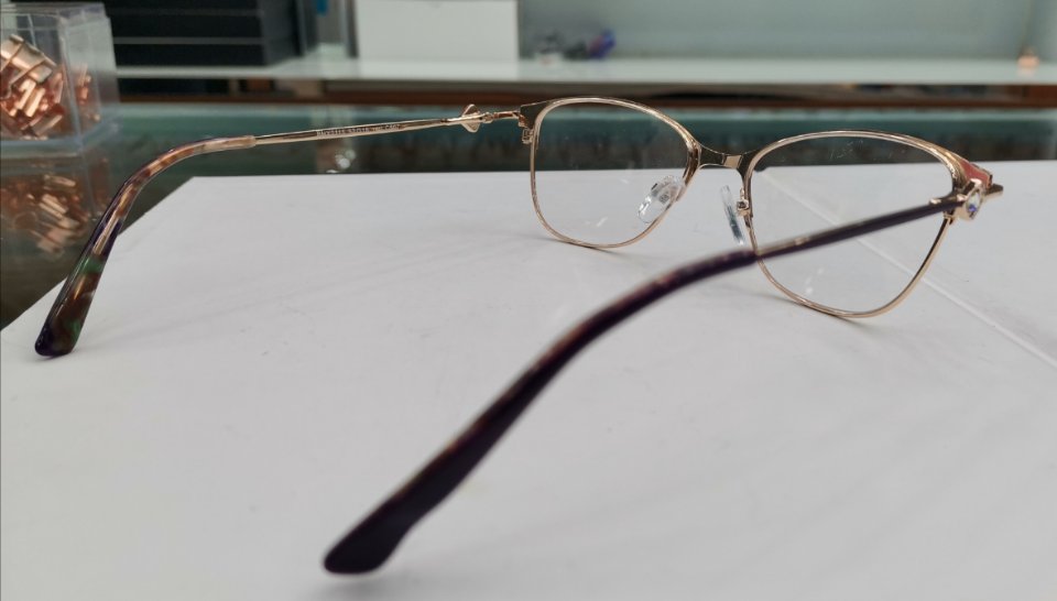 眼镜/平光镜产品图