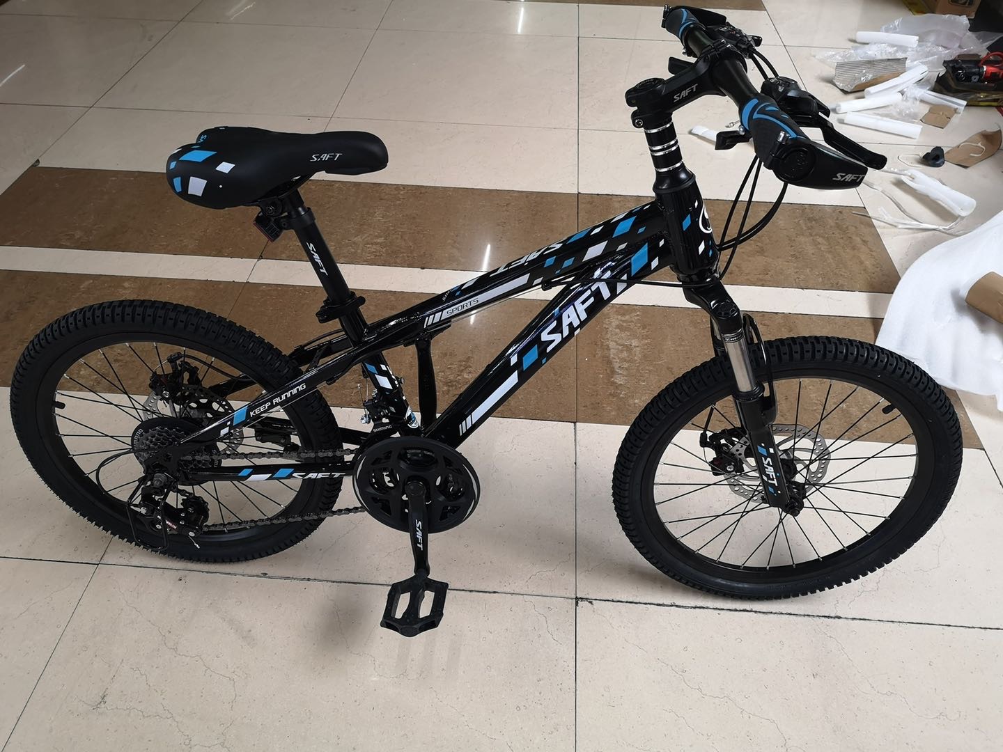 26寸21速全套禧玛诺正新车胎铝合金车架