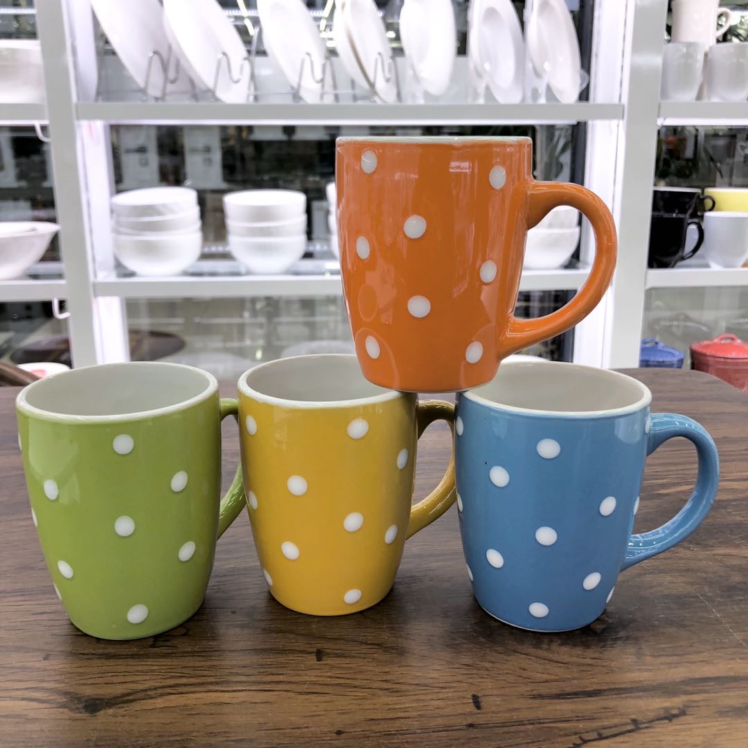 Wholesale and retail of ceramic mugs, baked flower cups and polka dot series from the manufacturer, with stock available