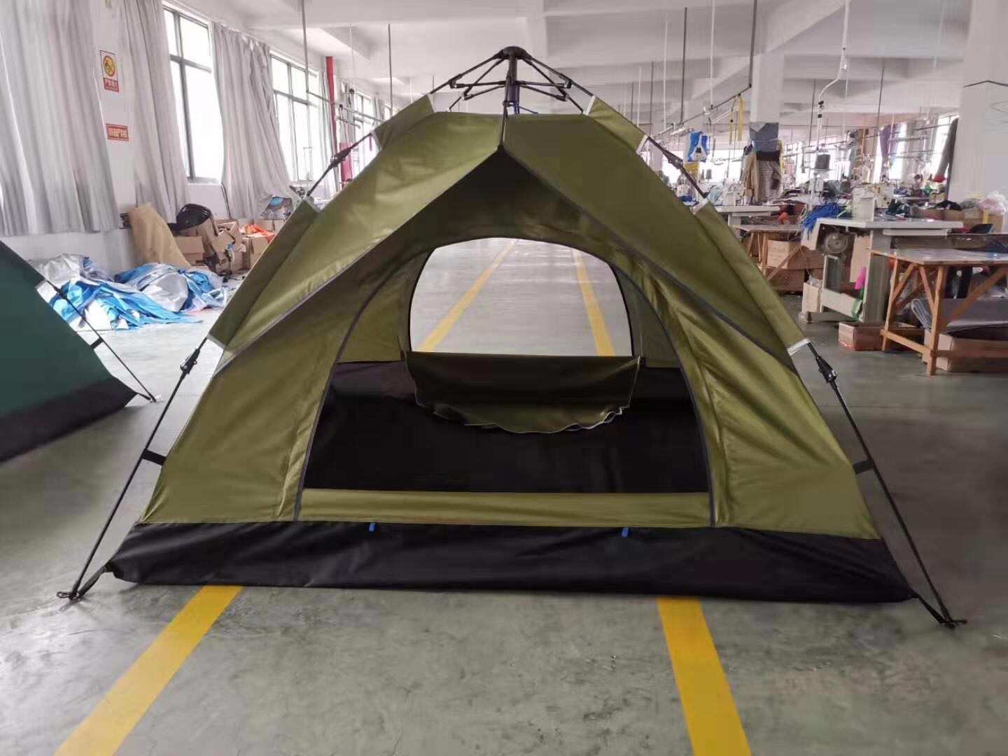 Foreign Trade New Outdoor Camping Camping Essential Tent Manufacturers Direct Sales Can Print Logo details Picture
