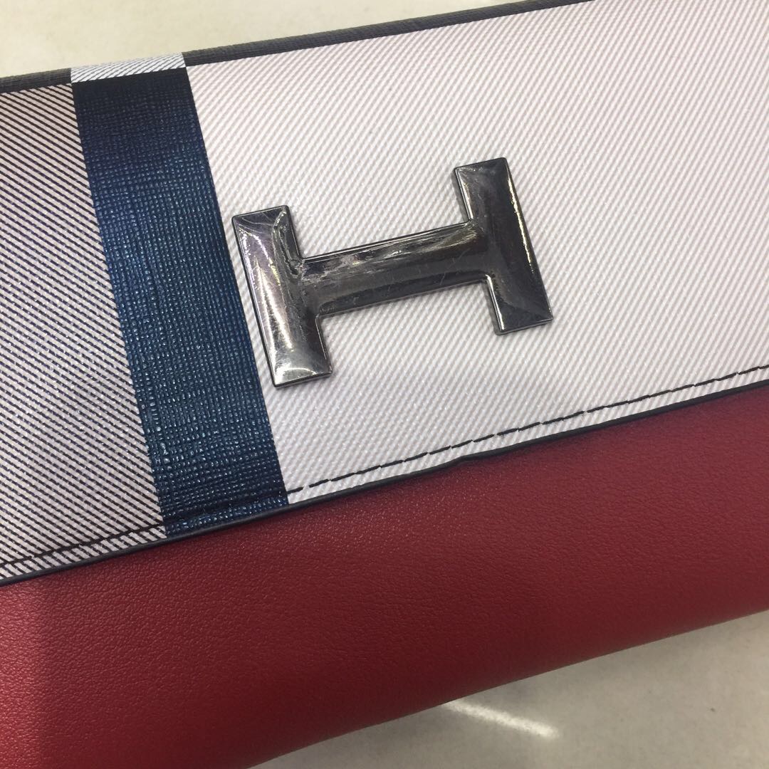 Stylish Simple Cowhide Women's Purse Women's Leather Buckle Clutch Bag Leather Purse details Picture