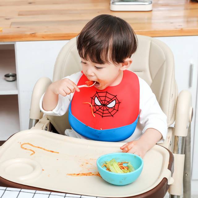 Baby Food Bib Waterproof Bib Children's Food Pocket Washable Child Anti-Fouling Device Super Soft Silicone Saliva Pocket