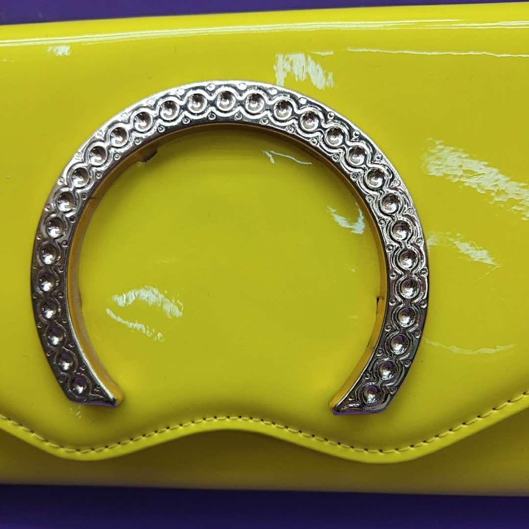 女包潮流时尚百搭女士包包大方品质魅力女包新款女士包包产品图