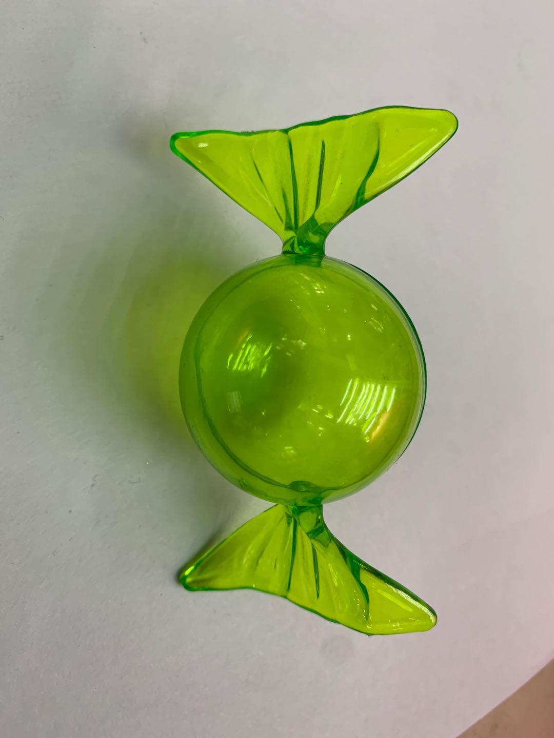 Plastic round candy box handicraft gift wrap can be used for decorating small gifts thumbnail