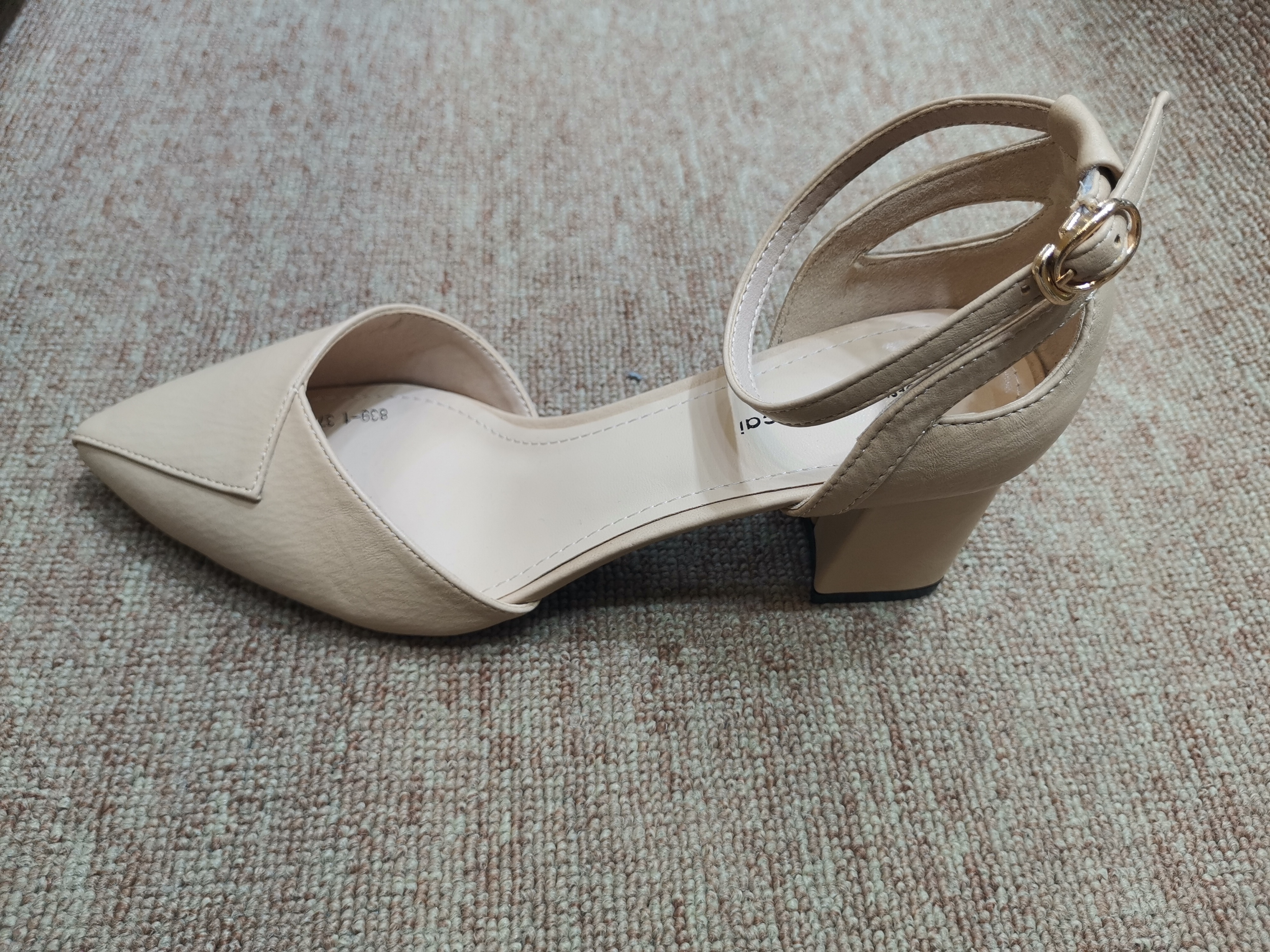 Women's sandals 2025 New style Versatile student summer mid-heel fish-mouth shoes Women's chunky heel fashion women's shoes National trend 1