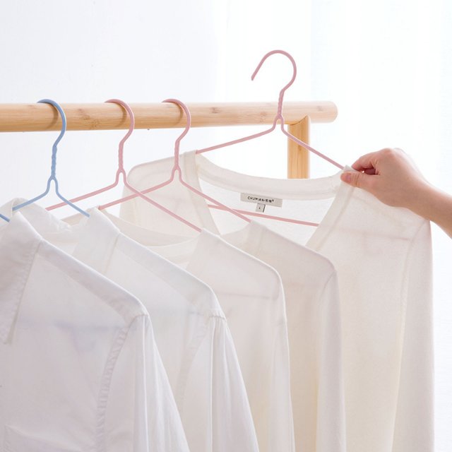 厂家直销环保浸塑衣服架批发干湿两用成人晾衣架一件代发产品图