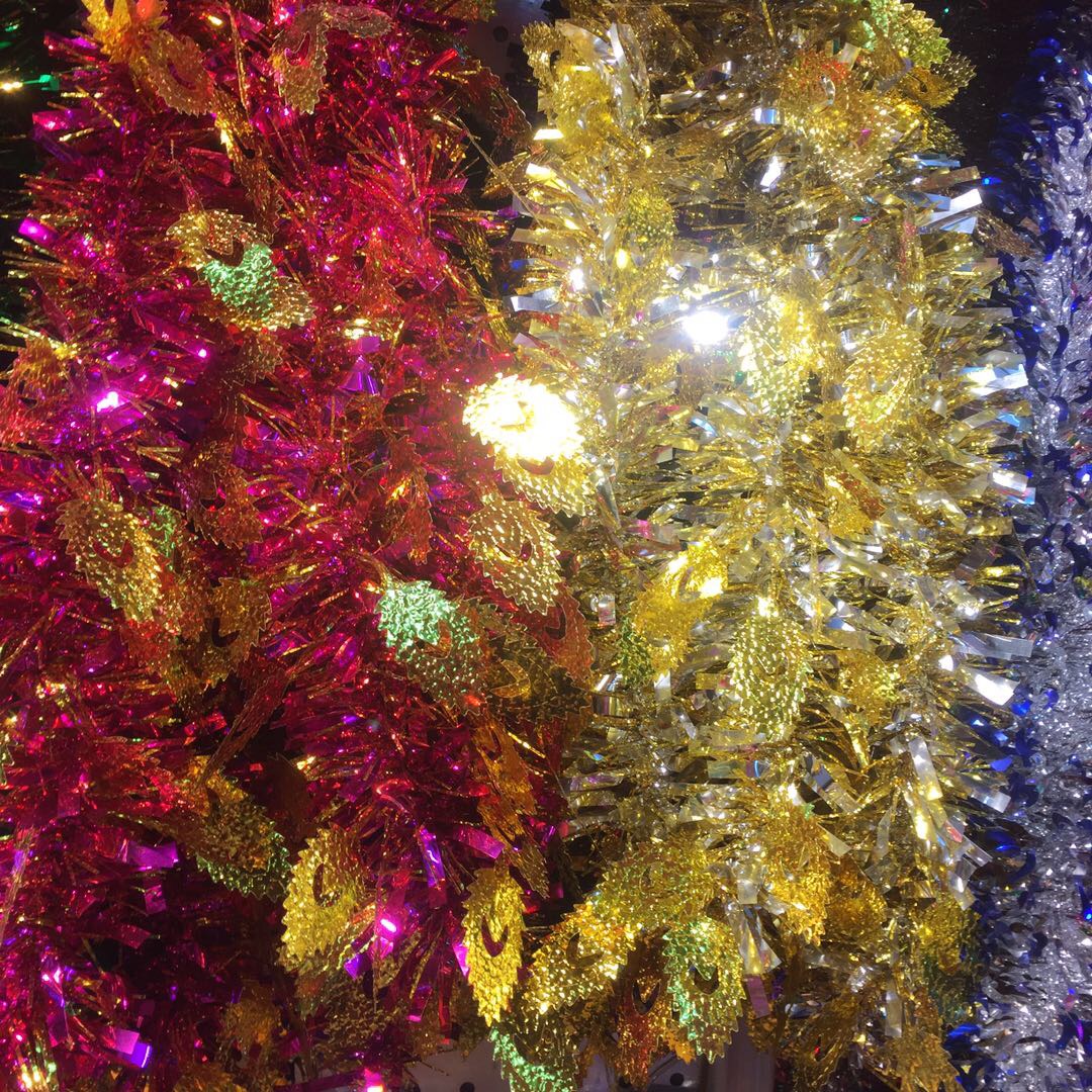 装饰品彩条店面装饰商场活动生日派对毛条拉花场景结婚庆房间布置