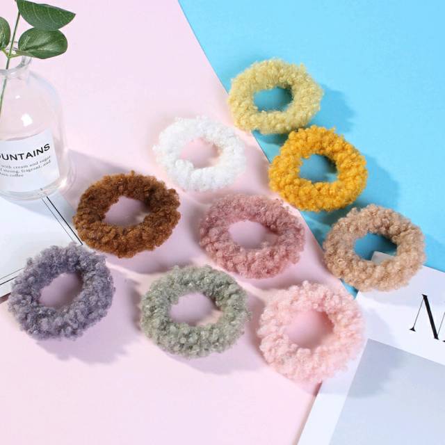 A new best-selling Korean-style faux wool hair band