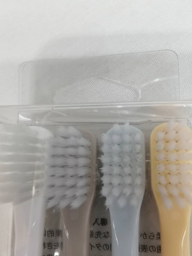 Home Adult Toothbrush Family Pack Nano Toothbrush Soft Bristle Couple Toothbrush Children's Toothbrush And Toothpaste Set Ks5665 details Picture