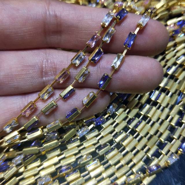2.5*5 vertical sparse colored zircon claw jewelry accessories wholesale factory direct sales details Picture