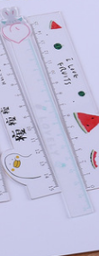 مسطرة طائر الفلامنغو الكرتونية، نوع خاص من مسطرة الفواكه الإبداعية Specification image