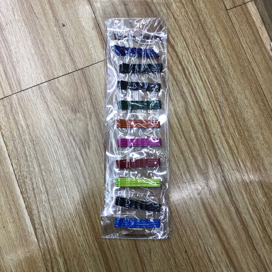 Korean girl's hair clips, candy-colored clips, bangs headwear, small hair clips, colorful straight clips, hair curls, and hair clips