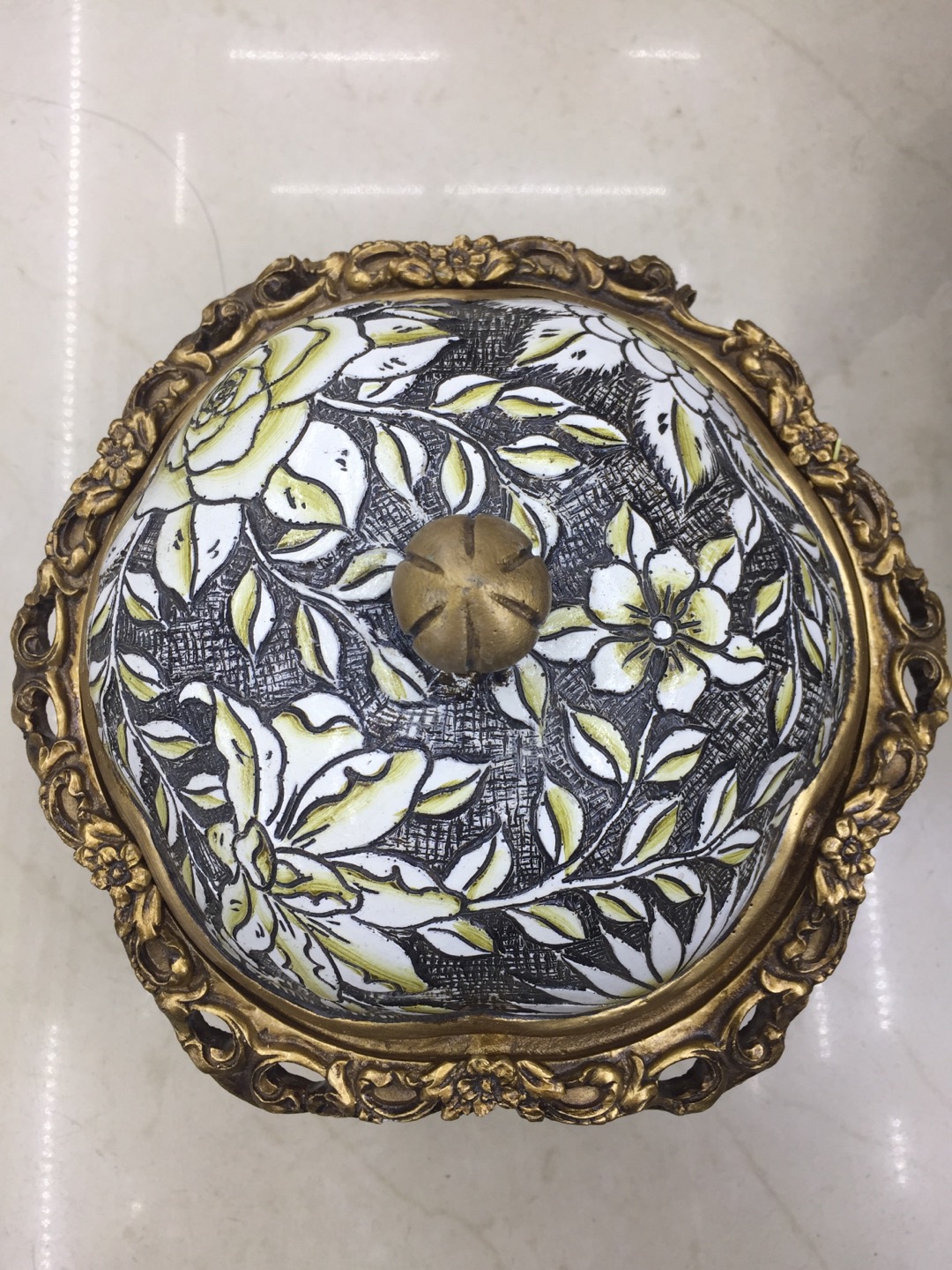 European-style resin sugar jar handicrafts and ornaments factory direct sales, custom orders based on samples details Picture