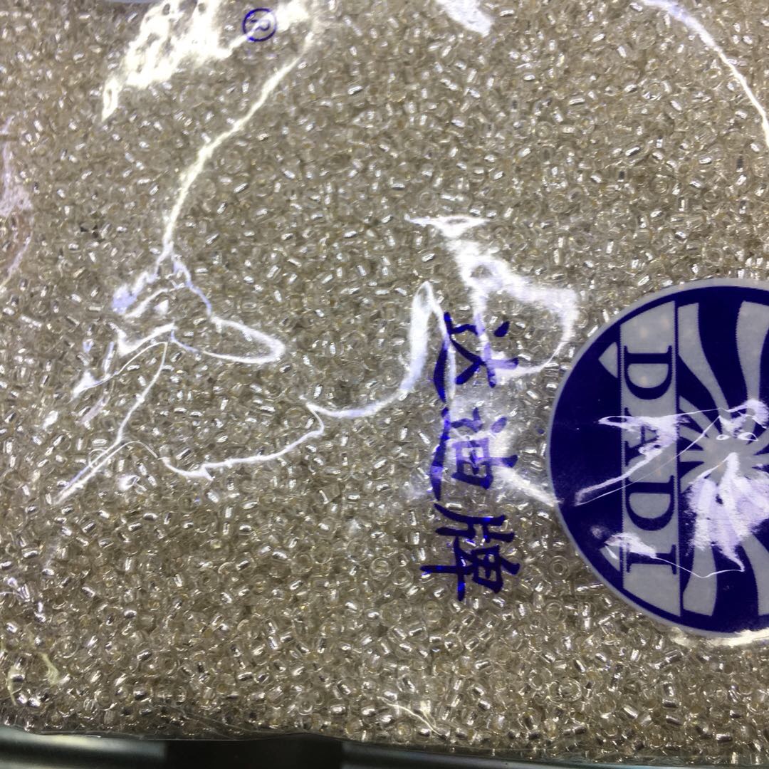 Factory direct sales of Dadi brand glass silver rice beads details Picture