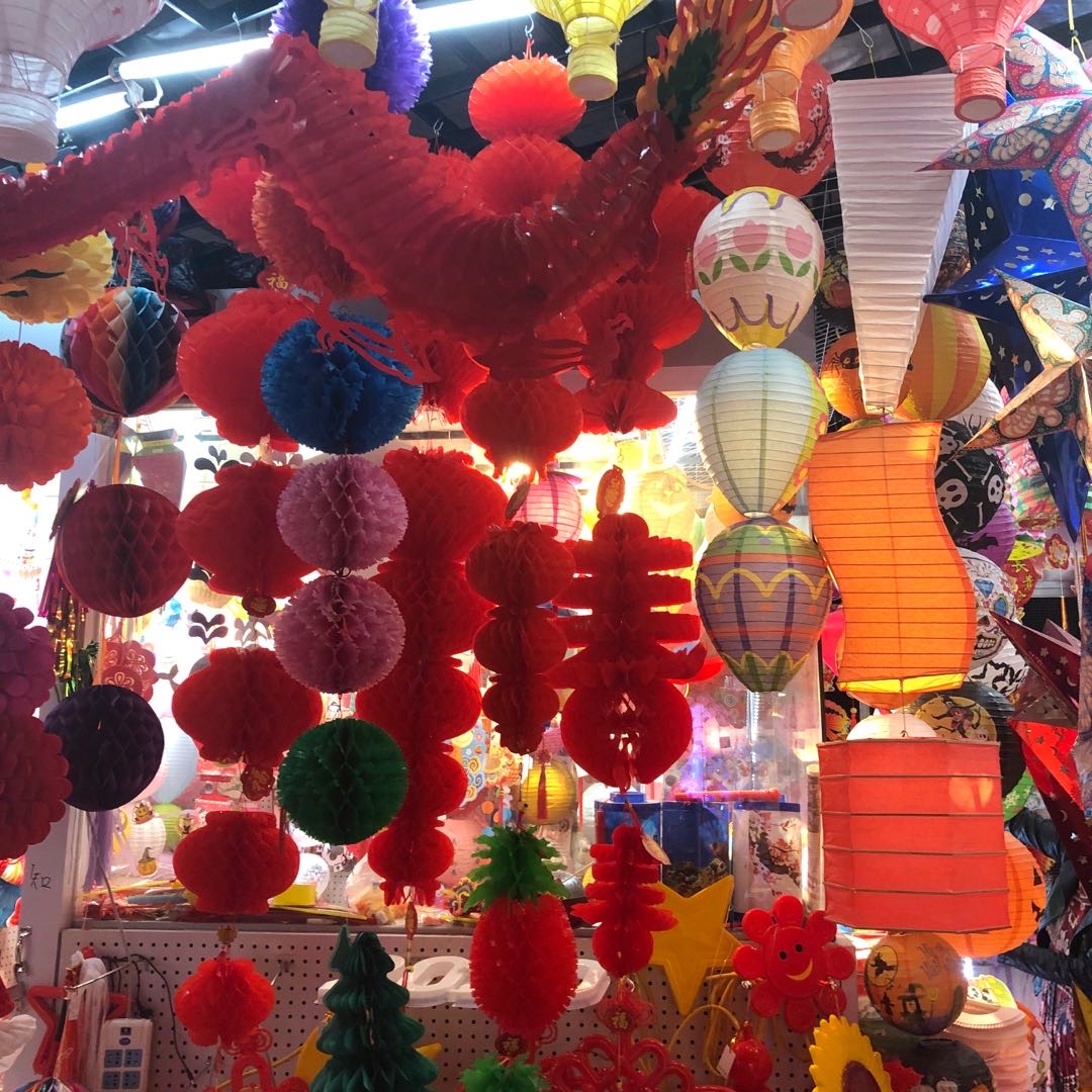 Chen Qiaojin's handicrafts describe pic - 1