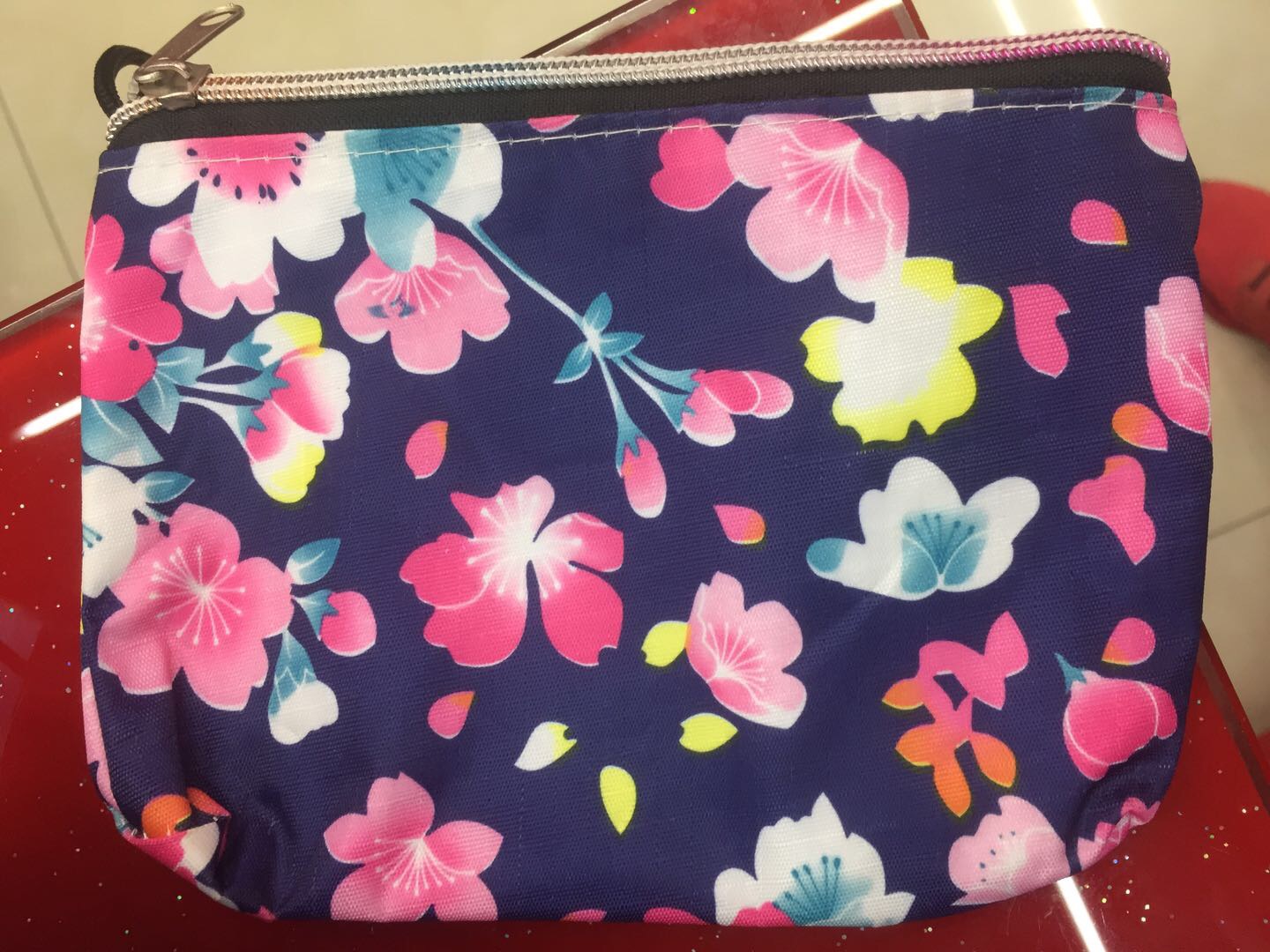 Factory direct sales of Korean-style floral fabric folding shopping bags, mother handbags, and large and small bags details Picture