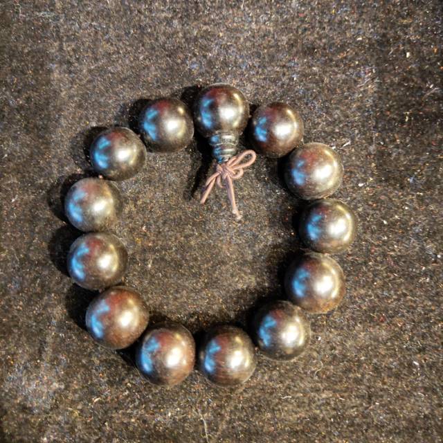 Sandalwood Buddhist prayer bead bracelet, handcrafted accessory