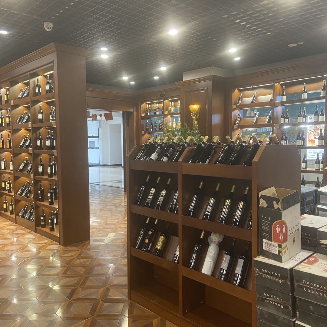 Spanish Wine Bar describe pic - 2