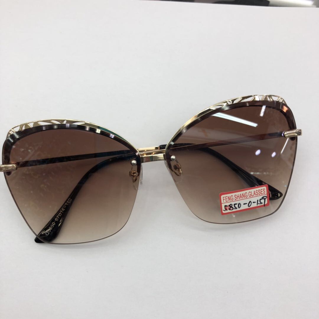 Individual butterfly type rimless sunglasses sunshade mirror is versatile and fashionable thumbnail