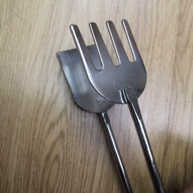 烧烤炭夹便携加长加厚木炭夹子火钳户外烧烤工具配件30cm
