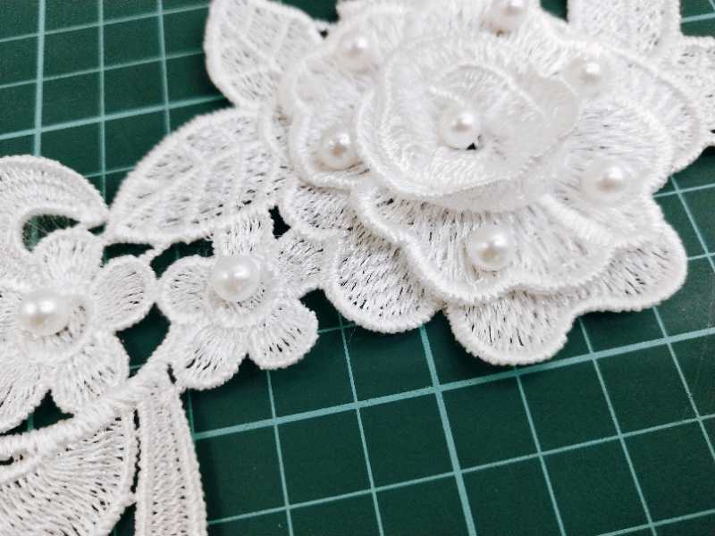 Direct sales from the manufacturer of new water-soluble polyester 3D collared white spring clothing and accessories Specification image