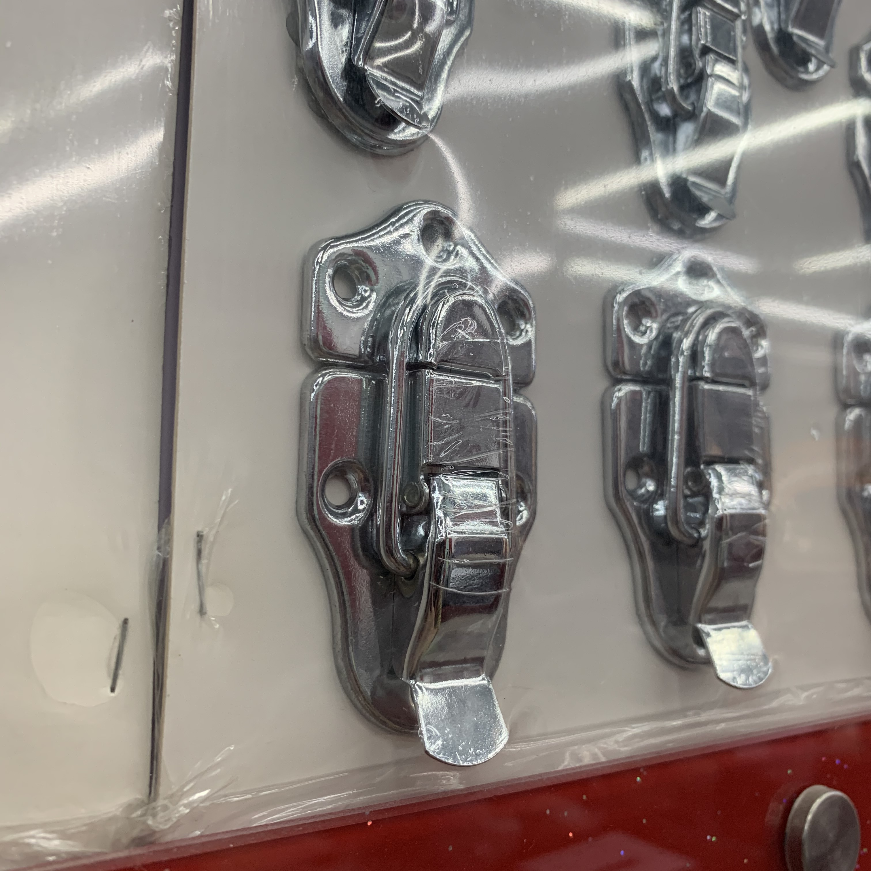 Box buckles, toolbox lock buckles, hardware padlocks, lap buckles, box buckles, luggage and wooden box buckles Specification image