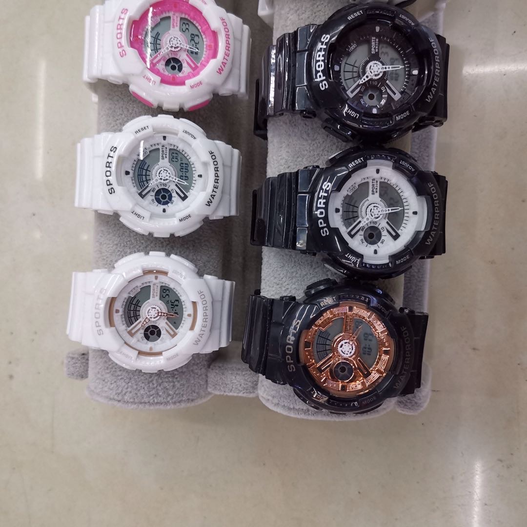 Factory direct sales and wholesale of children's watches, adult watches, electronic watches, plastic electronic watches, various mixed sets, colors available for customization details Picture